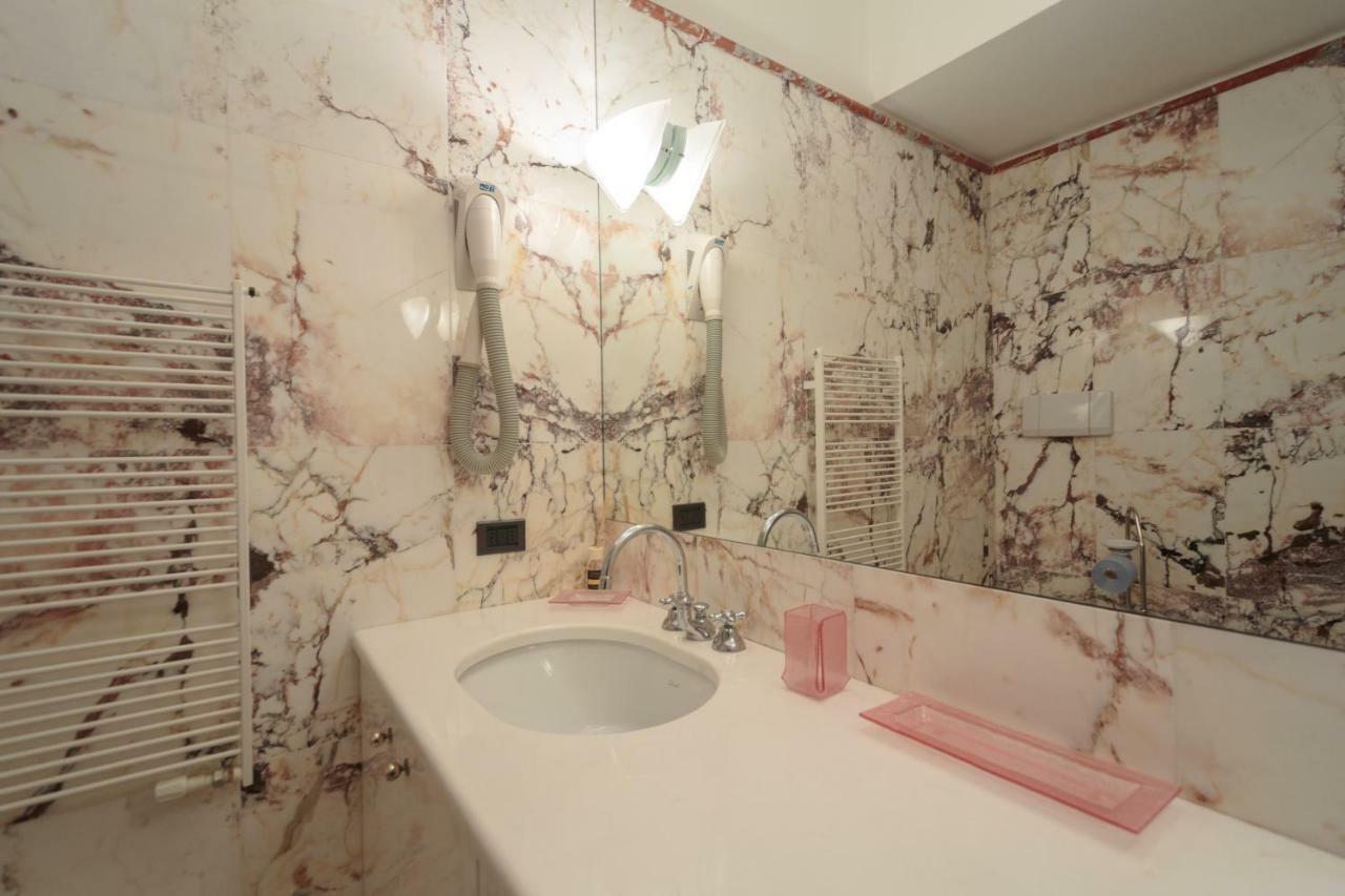 Casa Emily Apartment Chiavari Luaran gambar